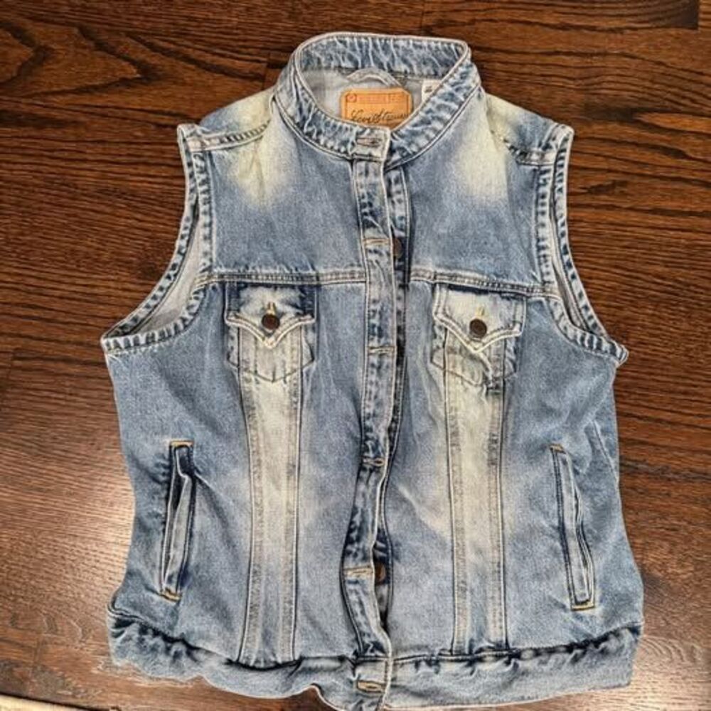 Vintage Levi Strauss denim vest - juniors XL (16/18) or women's small